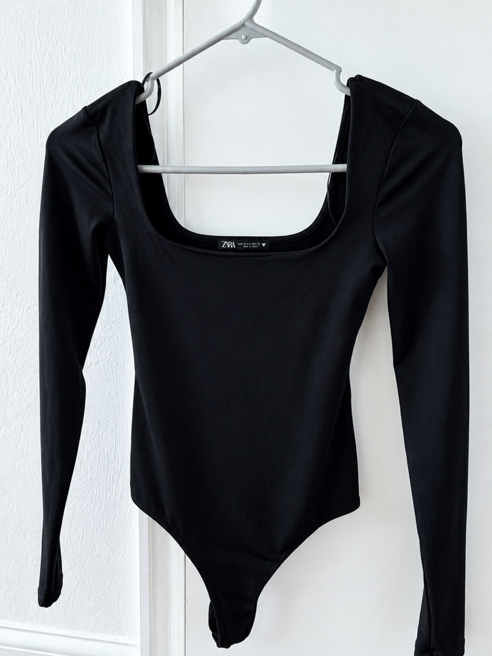 Zara Black Long-Sleeve Scoop-Neck Bodysuit NWOT